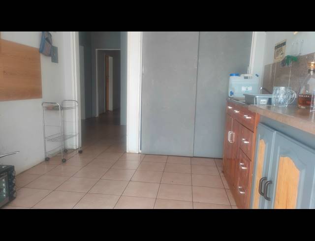 4 BEDROOM HOUSE FOR SALE IN WEST PARK
